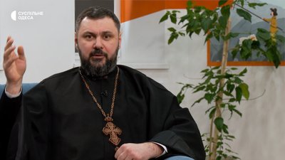 Теодор Оробець, секретар Одеської єпархії ПЦУ. Фото: Суспільне Одеса