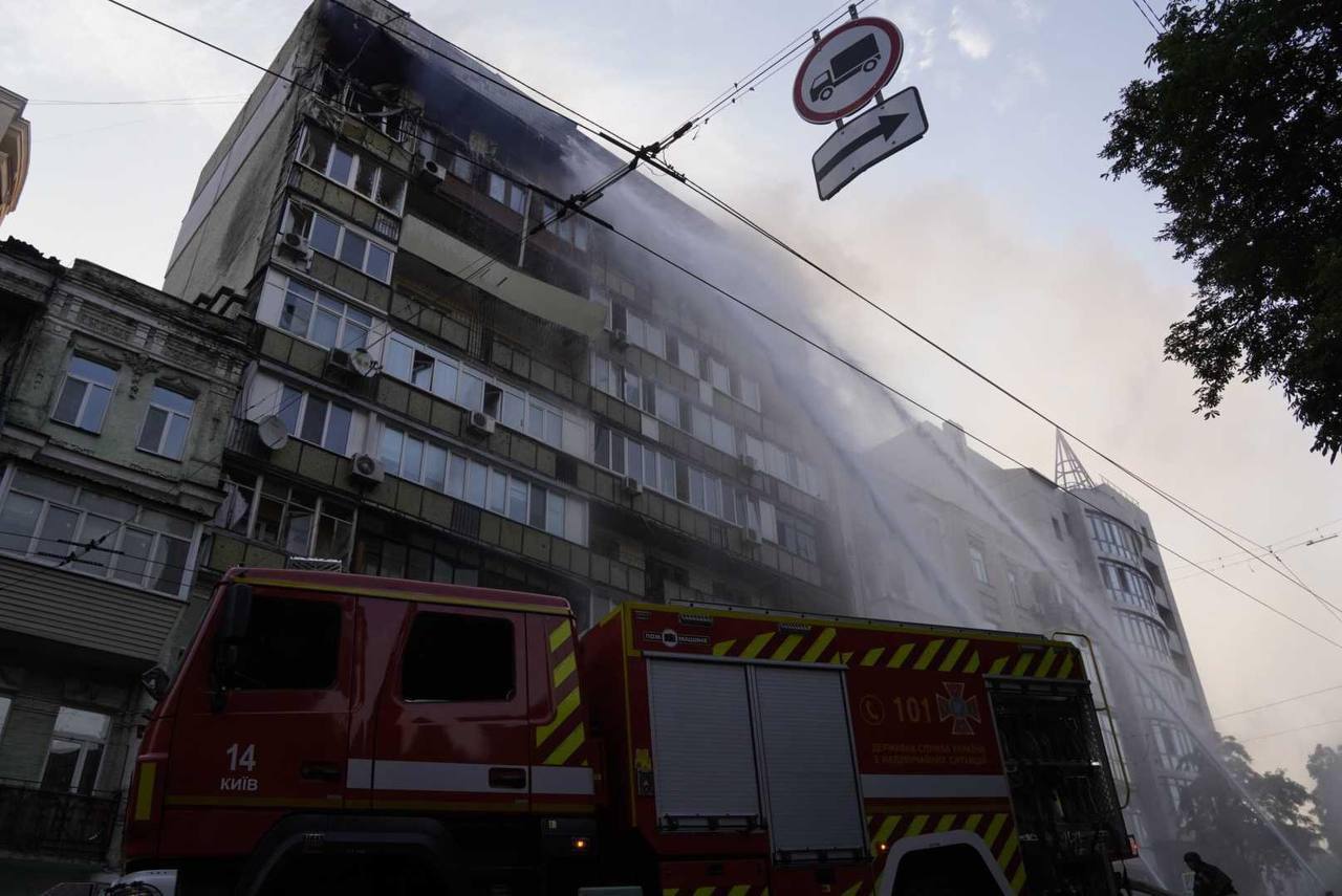 Наслідки обстрілу в столиці