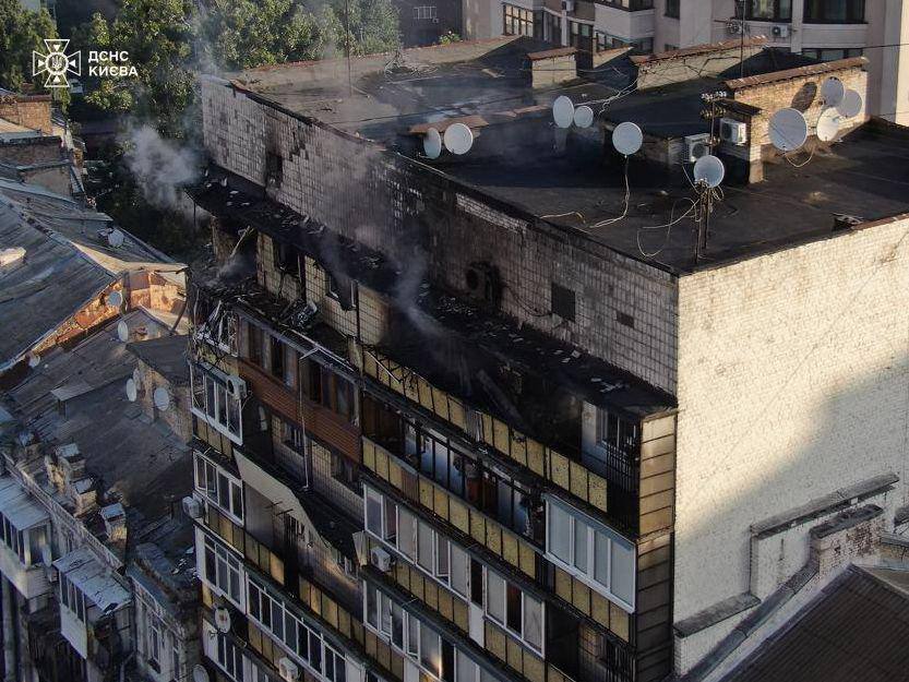 Рятувальники на місці подій