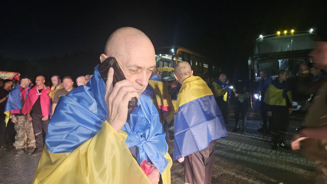 Військовополонені на волі