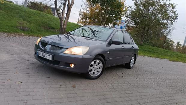 Mitsubishi Lancer 9