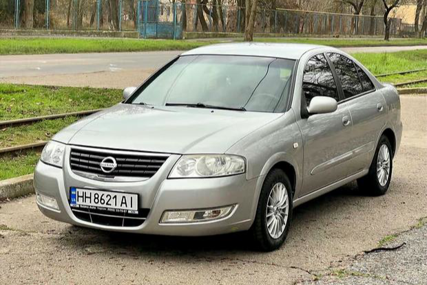 Nissan Almera 2008
