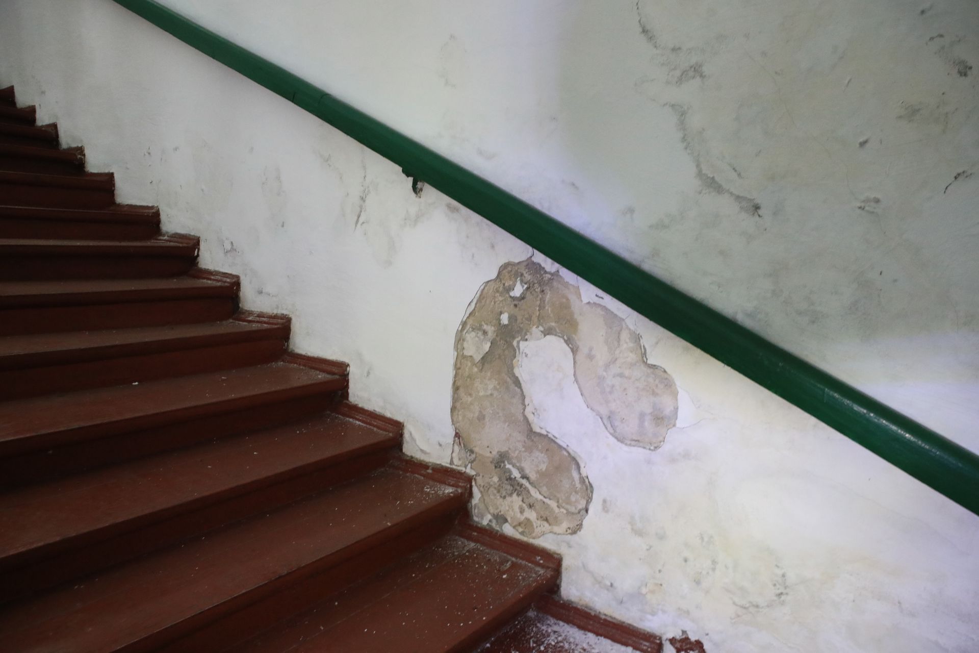 Наслідки ракетного та дронівського удару по будівлі на території Києво-Печерської лаври, 26 січня 2026. (Фото: Володимир Тарасов / Укрінформ / NurPhoto через Getty Images)