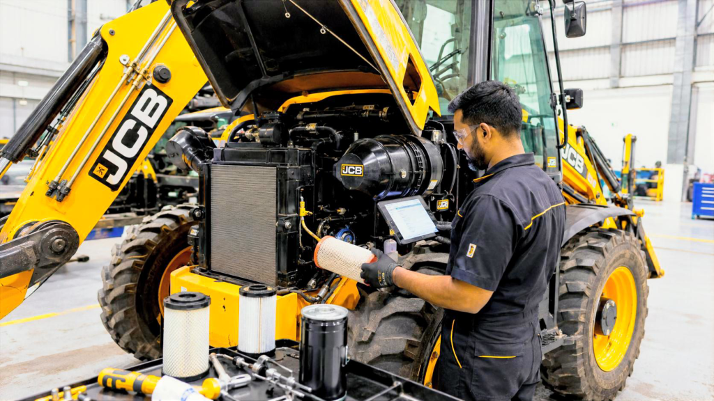 Технічне обслуговування двигуна JCB