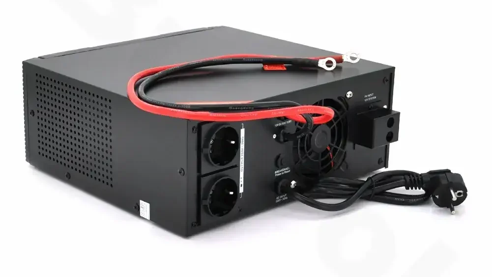 Гібридний інвертор BRAZZERS 1500VA 1200W 24V для сонячних панелей і резервного живлення