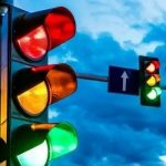 У Миколаєві розпочали судовий розгляд справи посадовця за привласнення 1,3 мільйона на світлофорному обладнанні