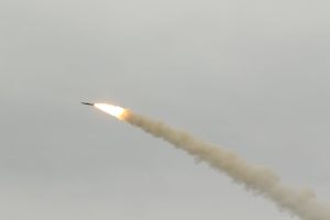 Ракетний обстріл пошкодив судно та травмував екіпаж у порту Одеської області