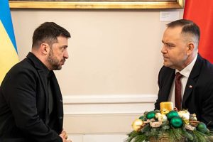 Зеленський вперше зустрічається з президентом Польщі після історичного конфлікту