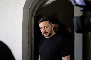 Протестувальники ставлять Зеленському крайній термін до п’ятниці на розгляд звільнення Сірського