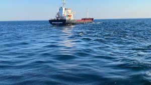 Порт “Чорноморськ” і порти регіону Великої Одеси працюють у звичайному режимі попри обстріли РФ