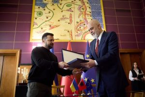 Прем’єр-міністр Албанії закликає не припиняти підтримку України, незважаючи на позицію щодо Косово