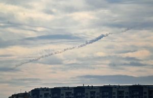 Останні новини війни в Україні: Київ майже безперервно під повітряними тривогами п’ятий день поспіль через посилення атак російських безпілотників на реактивній тязі