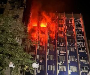 Противник вдруге за день обстріляв адміністративну будівлю в Одесі