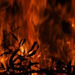 В Одеській області продовжується гасіння великої пожежі на полігоні твердих відходів