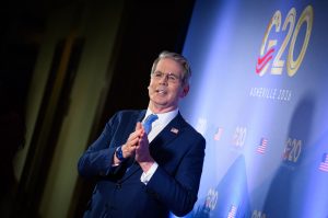 США припиняють економічну співпрацю з Росією
