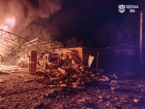 Ворожий безпілотник пошкодив приватне помешкання на Одещині